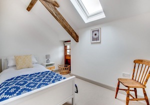 Cwt y Bugail - Two Bedroom House, Sleeps 3