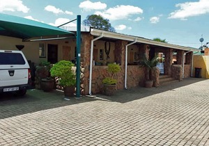 D & H Guesthouse Graskop Apt 3