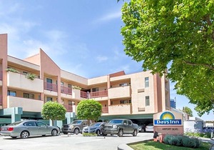 Days Inn by Wyndham San Francisco S/Oyster Point Airport