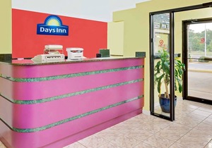 Days Inn by Wyndham Demopolis