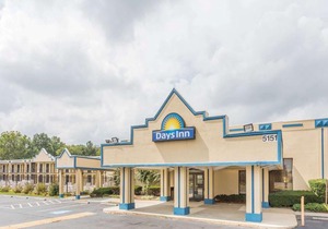 Days Inn by Wyndham Camp Springs Andrews AFB