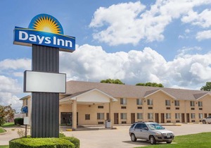 Days Inn by Wyndham Charleston