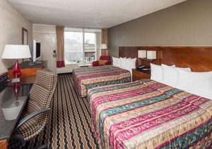 Days Inn by Wyndham Charlotte Airport North