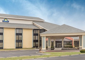 Days Inn by Wyndham Indianapolis Northeast