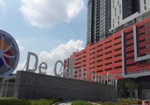 De Centrum Residences