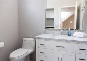 Deep Cleaned Modern and Luxurious 2BR Home at Stanford Palo Alto