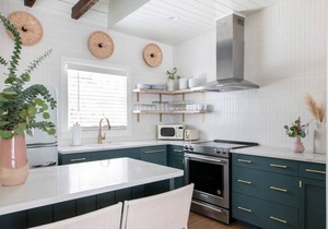 Delana Suite | New Prime Downtown Spot!