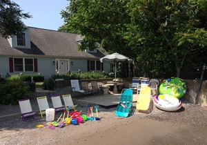 Delightfully Spacious Private Beach-Front Home Sleeps 13 on Lake Erie!