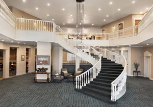 Delta Hotels by Marriott Helena Colonial