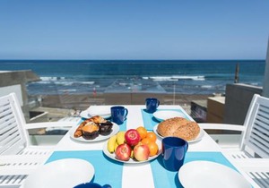 DELUXE HOME, SEA VIEW AND TERRACE GC52