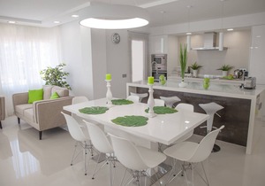 Deluxe sea view apartment in Puerto Marina