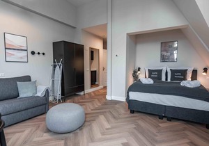 Den Haag Keizerstraat | Suite XL with balcony