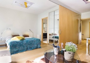 Diagonal House