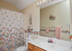 Diamond Beach Wildwood Crest. Walk to the beach!