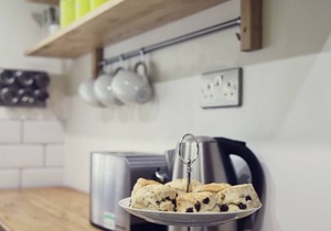 Dinmore, a quirky stone cottage for 2 people near the green in Reeth, Swaledale