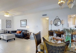Direct Ocean Front, Stunning Views from every room.