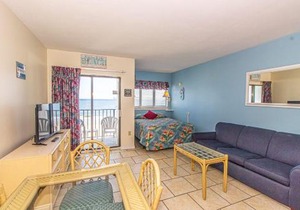 Direct Ocean Front Studio with Endless Views Palace Resort 302