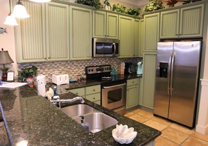 DISCOUNTED! ~Screened Porch~Free Activities! 2 GOLF CARTS*, Pet Friendly,POOL