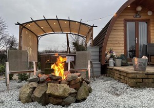 Dog Friendly Glamping Pods with Hot Tubs