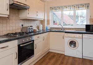 Dolphin Cottage - UK6733