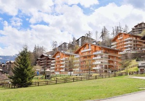 Domaine des Reines B4 by Interhome
