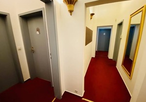 Double room Humidor, directly on the Alter Strom