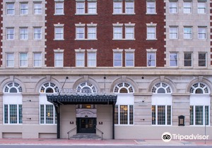 DoubleTree by Hilton Hotel Utica