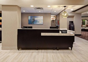 DoubleTree by Hilton Hotel New Orleans Airport