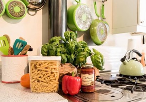 Downtown Retro Bungalow Dog Friendly