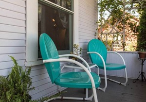 Downtown Retro Bungalow Dog Friendly