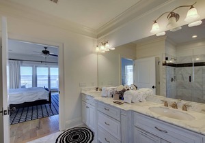 Dream Luxury Beach House with amazing oceanfront views and private pool