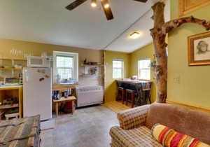 Duck Lake Cabin Rental Near Glacier National Park!