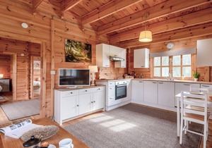 Dukes Wood - UKC2193