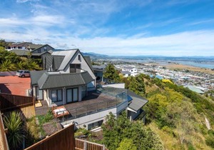 Eagles Nest Nelson - Nelson Holiday House
