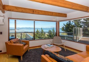 Eagles Nest Nelson - Nelson Holiday House