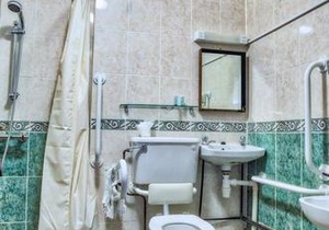 Easton Guest House and Apartments