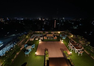 Ebony Residency