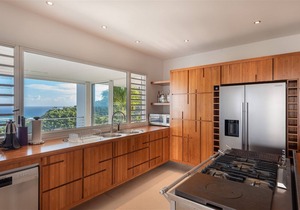 Eclipse (4/6 Rooms) Luxury villa