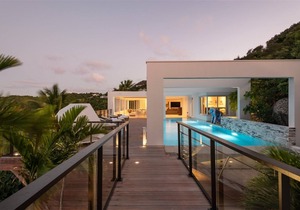 Eclipse (4/6 Rooms) Luxury villa