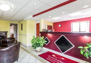 Econo Lodge Inn & Suites Matthews - Charlotte
