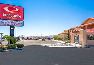 Econo Lodge Inn & Suites near China Lake Naval Station