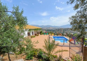 El Mirador Del Abuelo Comares by Ruralidays