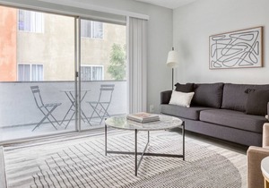 Elegant Studio City 3BR w/ Gym, Pool & W/D, near TJ & WF, by Blueground