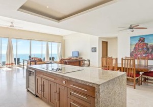 Encanto Living Penthouse 1202 by Kivoya