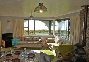Endless Views - Opito Bay Holiday House