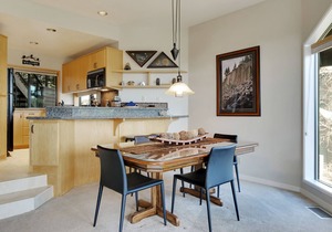 Enjoy Deschutes River Views from Beautiful 1-Bedroom Mt. Bachelor Village Condo!