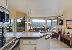 Enjoy Deschutes River Views from Beautiful 2-Bedroom Mt. Bachelor Village Condo