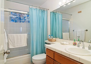 Enjoy Oceanviews in This Beautiful Condo with Pool