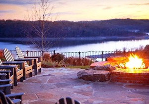 Enjoy the views of Table Rock Lake in this 2BD resort condo
