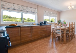 Erw Las - Three Bedroom House, Sleeps 6